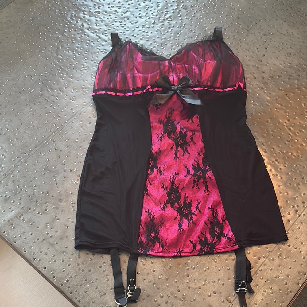 Leg Avenue Pink and Black Chemise with Lace